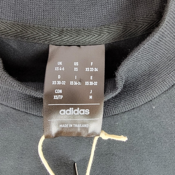 🔥SALE🔥 Adidas Basketball T-shirt Long Sleeve Black XS Women's - Picture 11 of 15